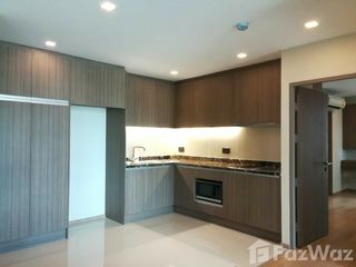 ให้เช่า 3 ห้องนอน คอนโด ใน วัฒนา, กรุงเทพฯ