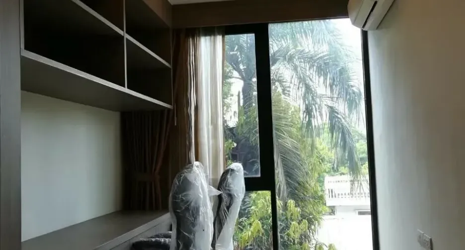 For rent 3 bedrooms condo in Watthana, Bangkok