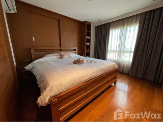 For rent 2 bedrooms condo in Bang Phlat, Bangkok