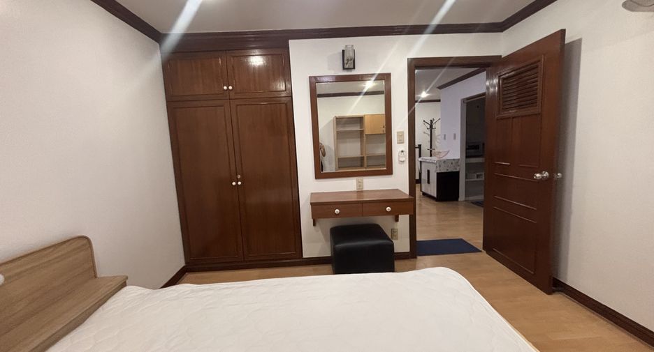 À louer 2 chambres condo à Khlong Toei, Bangkok