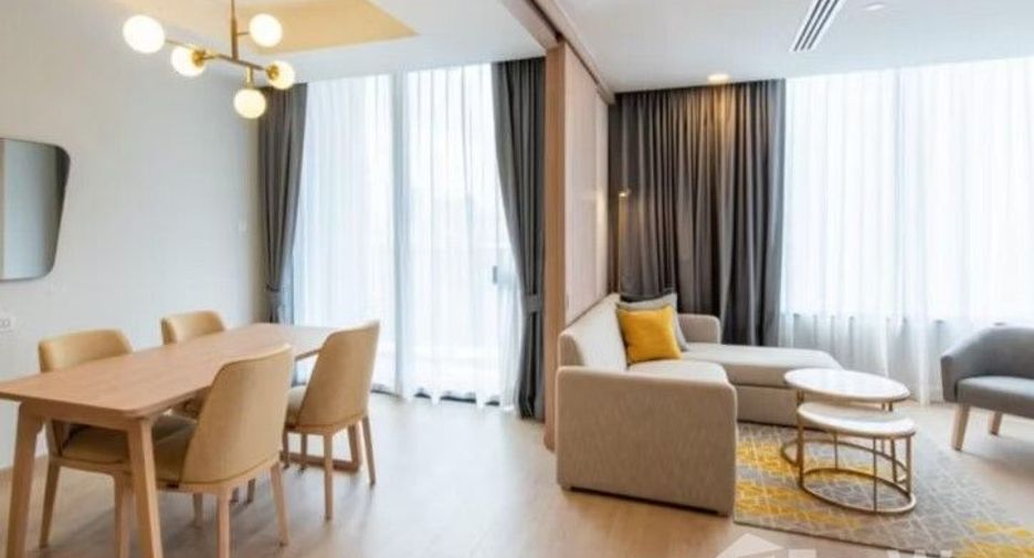 For rent 2 bedrooms apartment in Watthana, Bangkok