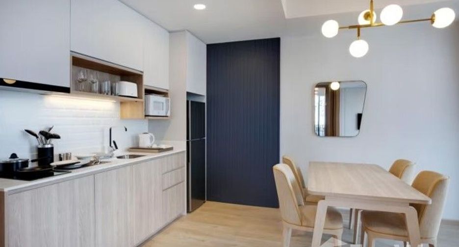 For rent 2 bedrooms apartment in Watthana, Bangkok