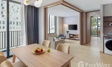 For rent 2 bedrooms apartment in Watthana, Bangkok