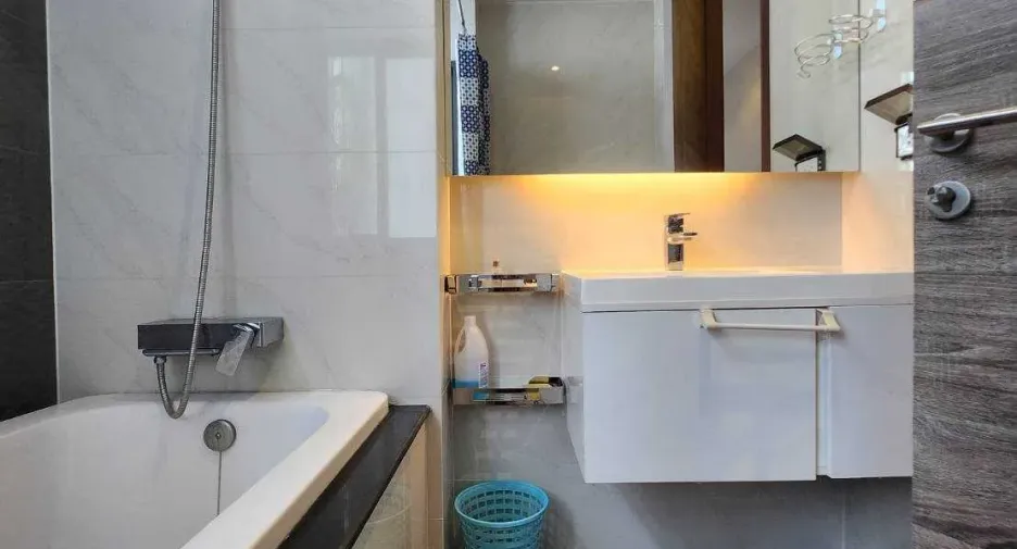 Wohnung zur Miete mit 2 Zimmer in Phra Khanong, Bangkok
