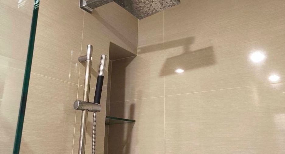 For rent 1 bed condo in Bang Na, Bangkok