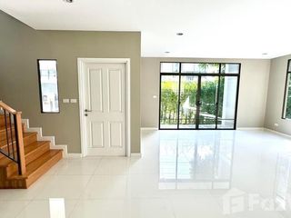 出租 4 卧室 独立屋 在 Bang Phli, Samut Prakan