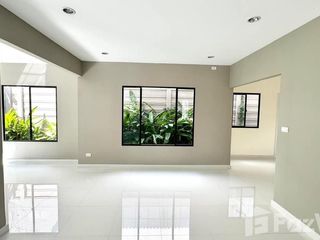 出租 4 卧室 独立屋 在 Bang Phli, Samut Prakan