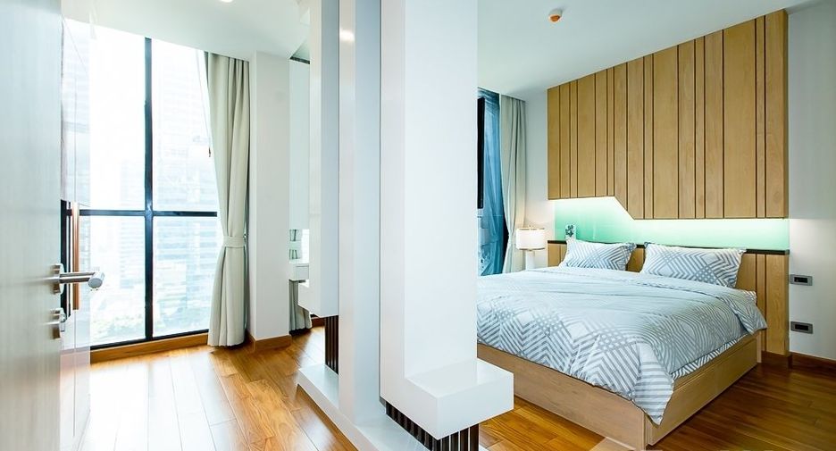 Wohnung zur Miete mit 2 Zimmer in Pathum Wan, Bangkok