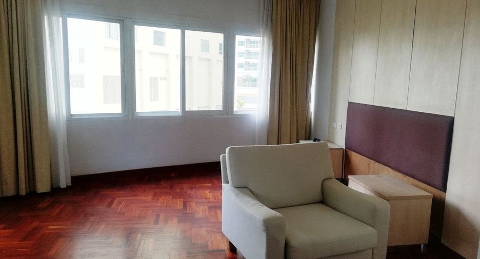 À louer 2 chambres condo à Khlong Toei, Bangkok