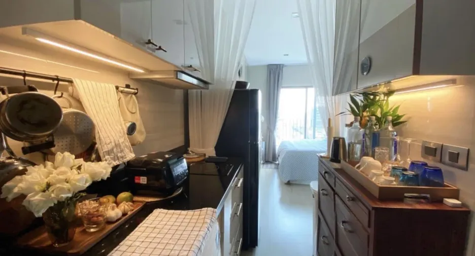 For rent studio condo in Phra Khanong, Bangkok