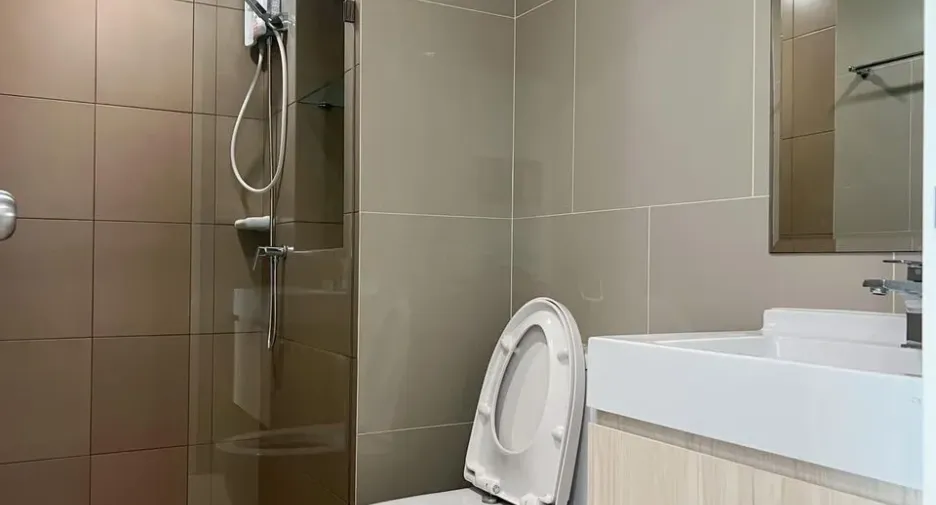 For rent 1 bed condo in Suan Luang, Bangkok
