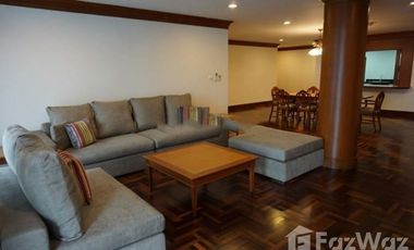 Wohnung zur Miete mit 3 Zimmer in Khlong Toei, Bangkok