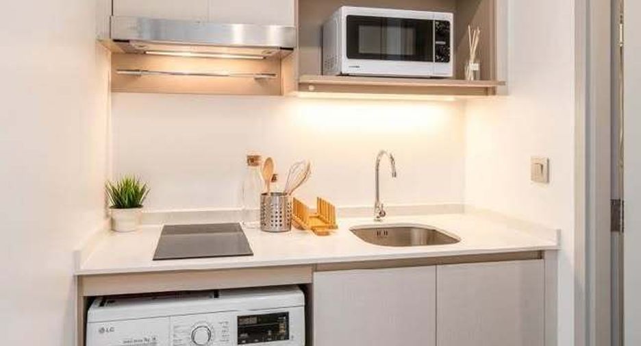 Condo en alquiler de 1 habitaciones en Sathon, Bangkok