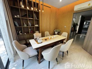 For rent 4 bedrooms villa in Saphan Sung, Bangkok