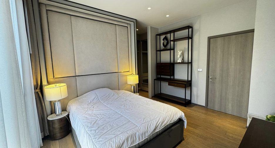 Villa en alquiler de 4 habitaciones en Saphan Sung, Bangkok