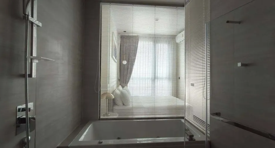 For rent 1 bed condo in Watthana, Bangkok