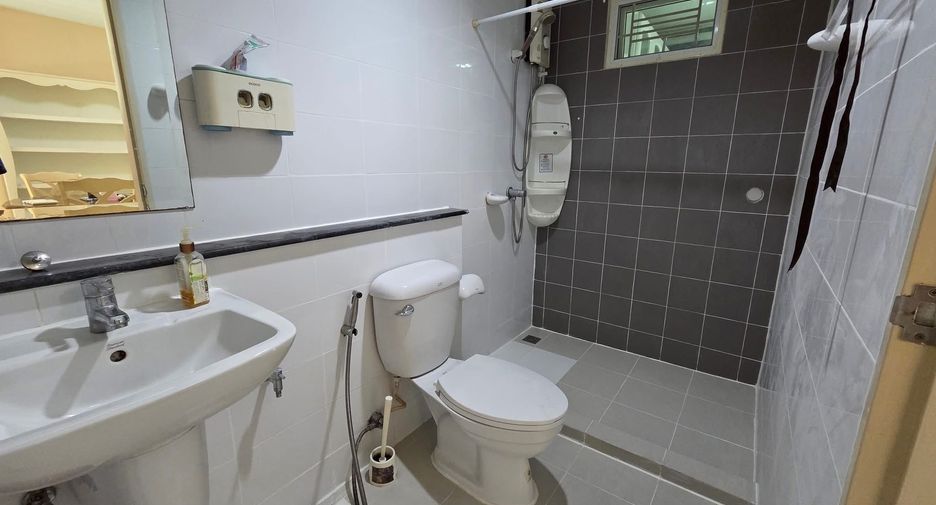 For rent 3 bedrooms house in Bang Phli, Samut Prakan