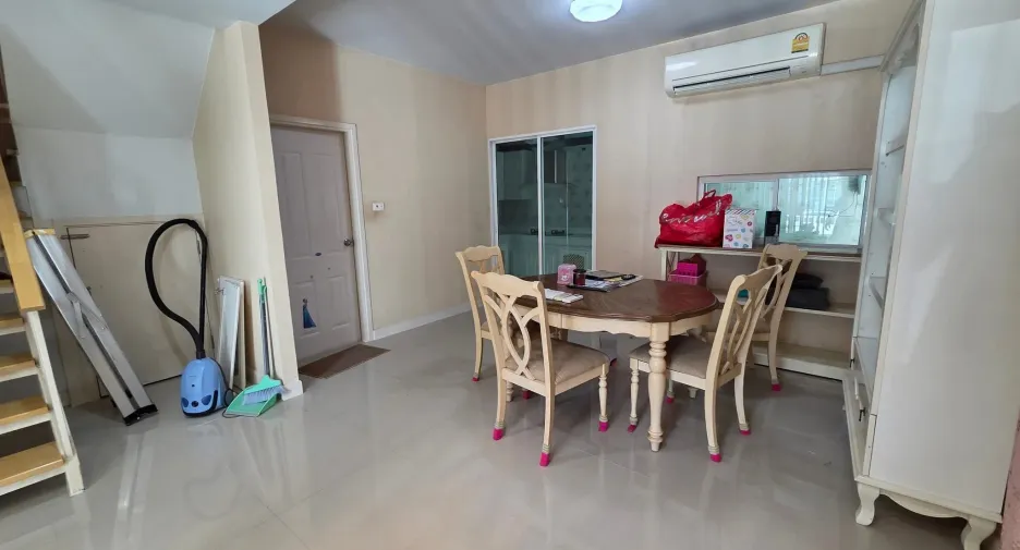 For rent 3 bedrooms house in Bang Phli, Samut Prakan
