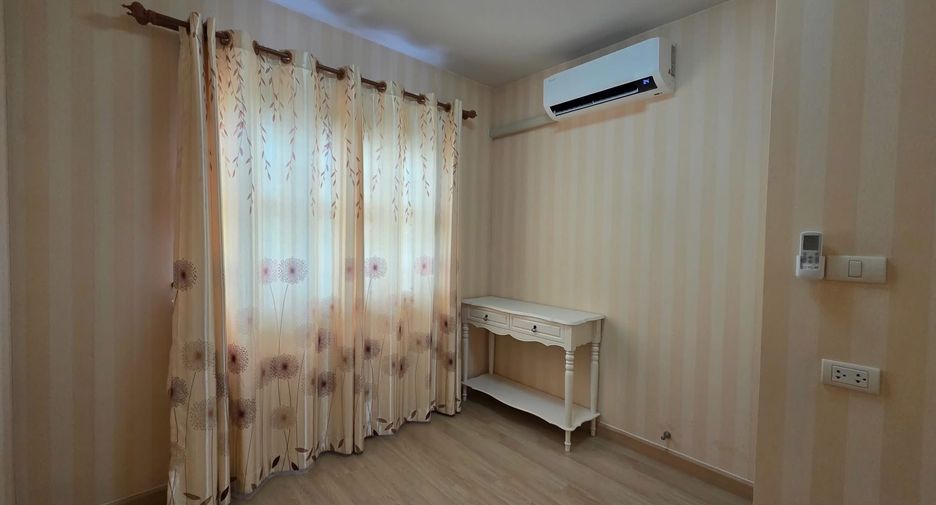 For rent 3 bedrooms house in Bang Phli, Samut Prakan