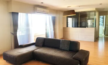 Condo en alquiler de 3 habitaciones en Khlong Toei, Bangkok