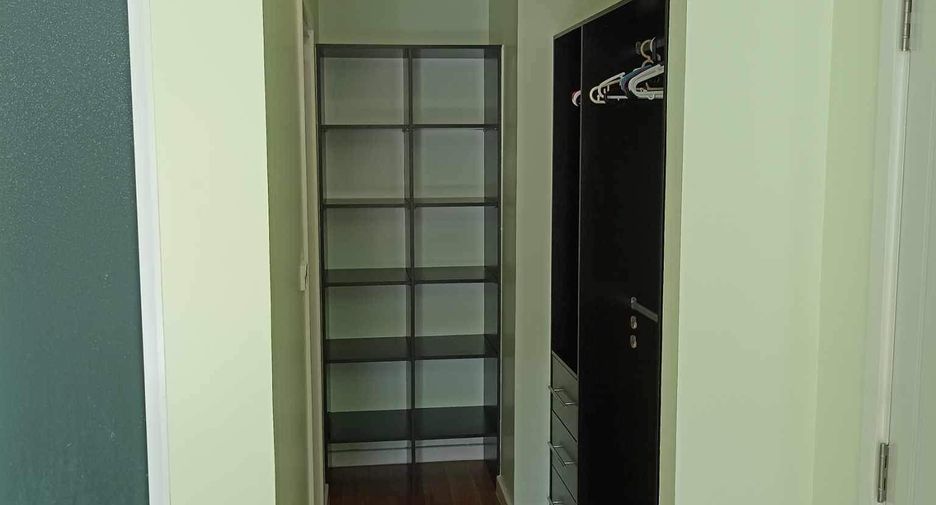 Condo en alquiler de 1 habitaciones en Khlong Toei, Bangkok