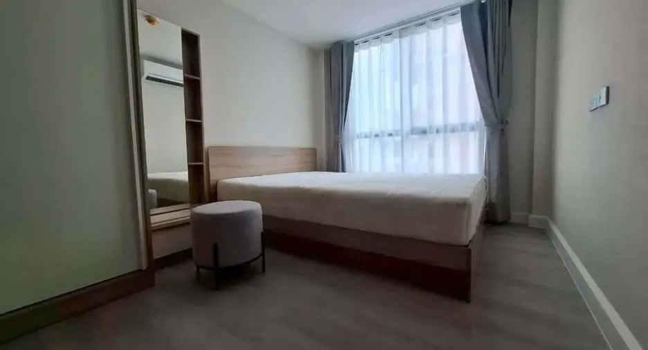 For rent 2 bedrooms condo in Bang Na, Bangkok