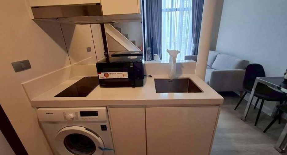 For rent 2 bedrooms condo in Bang Na, Bangkok