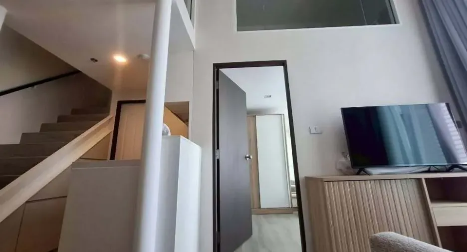 For rent 2 bedrooms condo in Bang Na, Bangkok