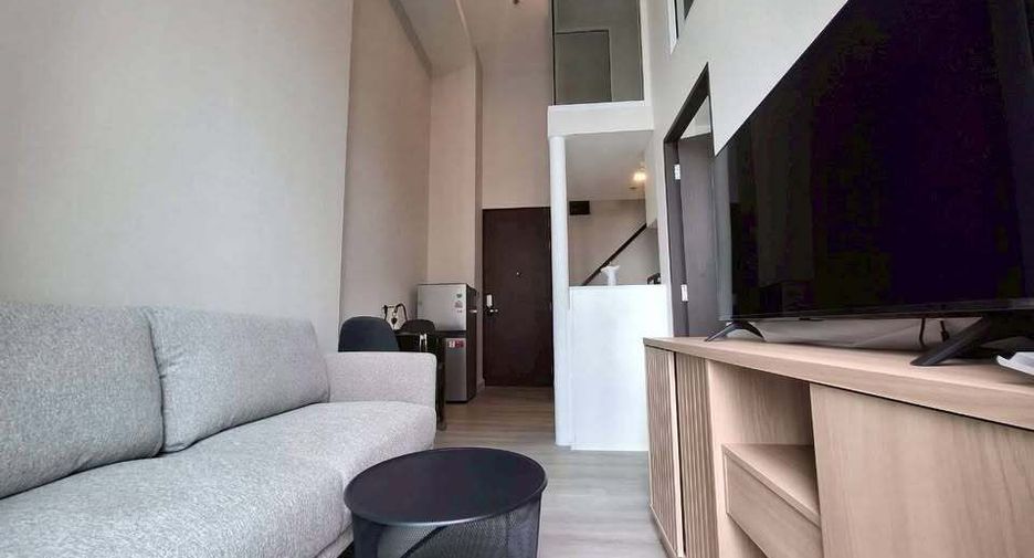 For rent 2 bedrooms condo in Bang Na, Bangkok