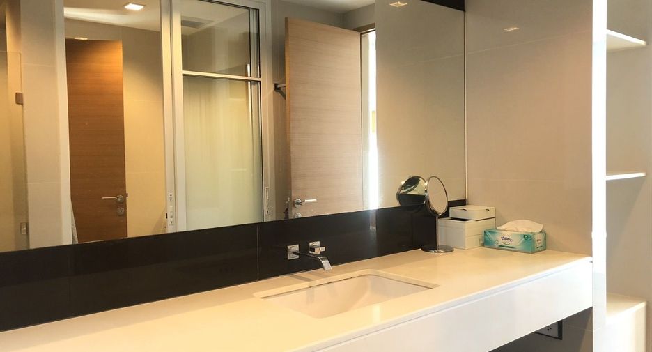 For rent 1 Beds condo in Huai Khwang, Bangkok