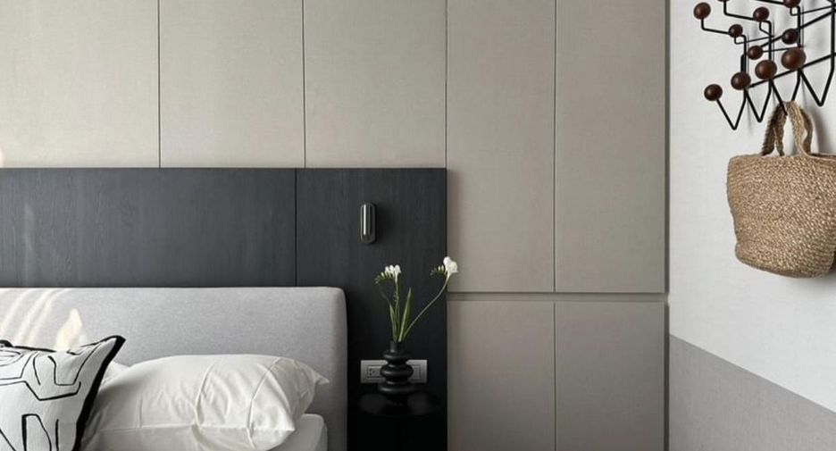 For rent 3 bedrooms condo in Khlong Toei, Bangkok