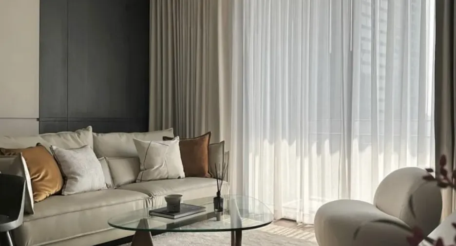 For rent 3 bedrooms condo in Khlong Toei, Bangkok