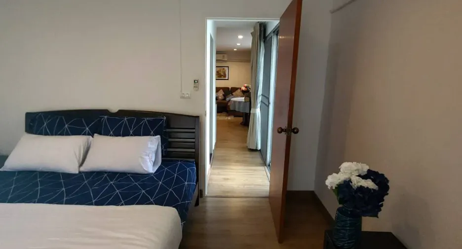 For rent 1 bed condo in Watthana, Bangkok