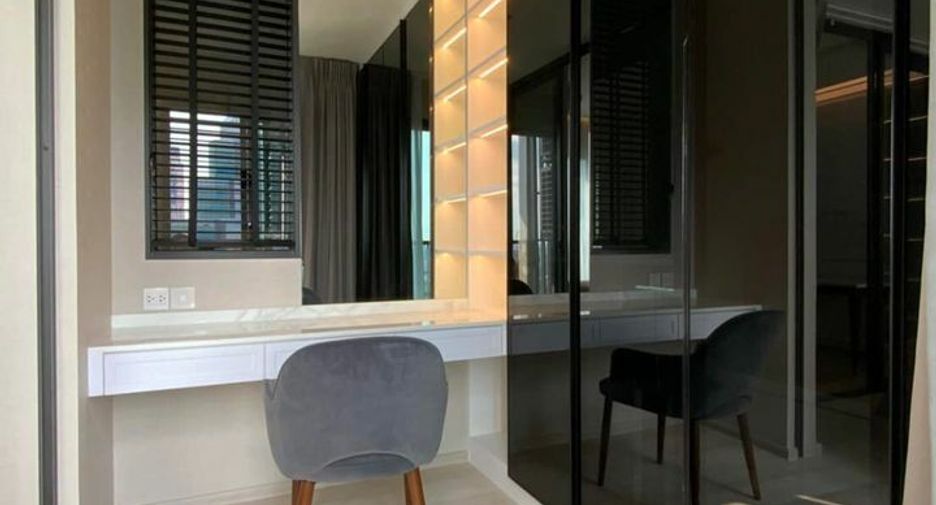 For rent 1 bed condo in Pathum Wan, Bangkok