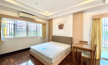 For rent 1 bed apartment in Watthana, Bangkok