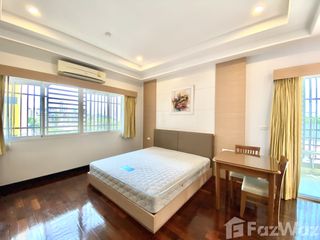 À louer 1 chambre appartement à Watthana, Bangkok