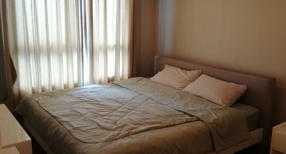 For rent 2 bedrooms condo in Huai Khwang, Bangkok