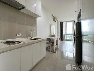 À louer studio condo à Huai Khwang, Bangkok