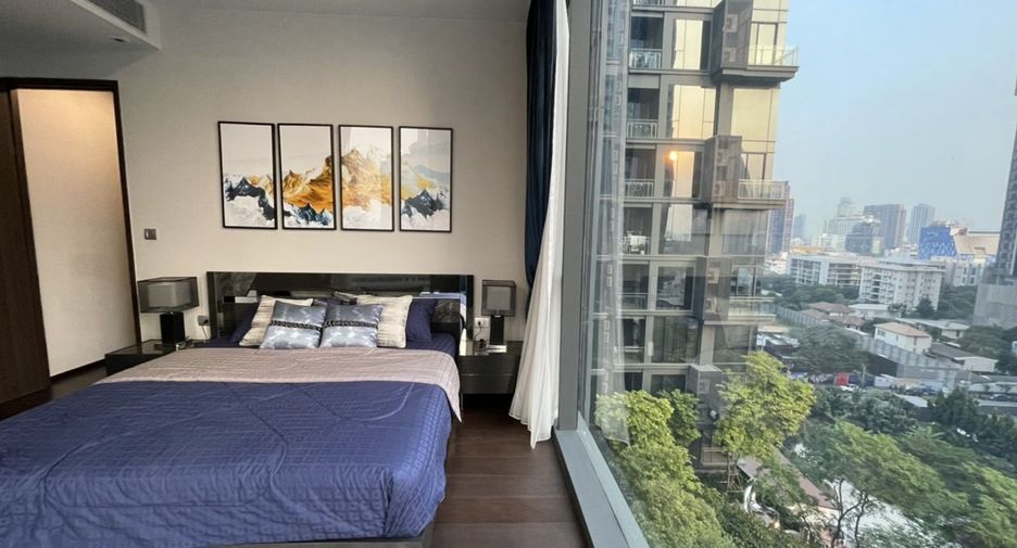 For rent 2 bedrooms condo in Khlong Toei, Bangkok
