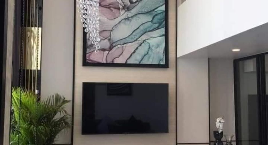 For rent 1 bed condo in Sathon, Bangkok