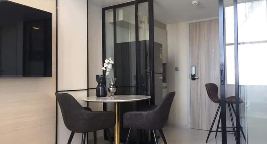 For rent 1 bed condo in Sathon, Bangkok
