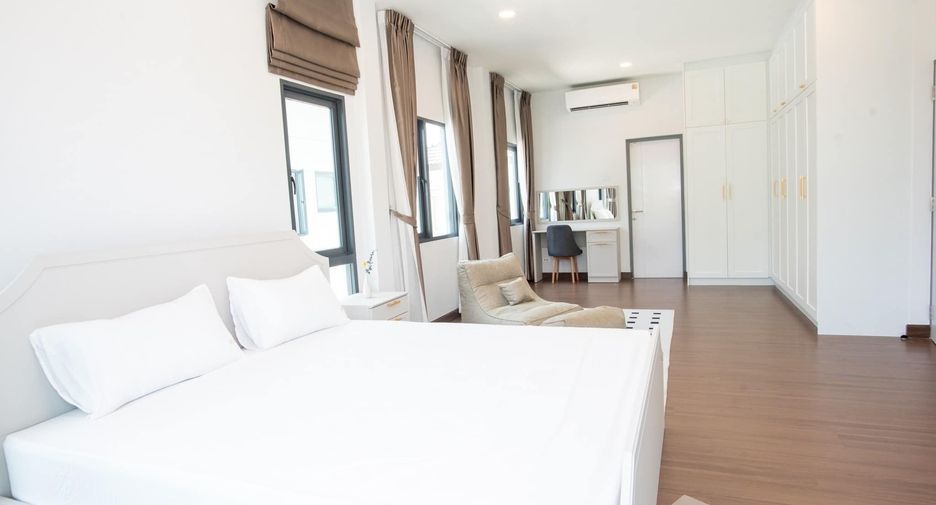 À louer 4 chambres maison à Bang Phli, Samut Prakan