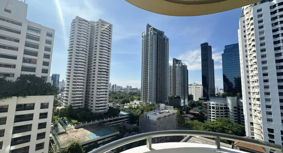 ให้เช่า 2 ห้องนอน คอนโด ใน วัฒนา, กรุงเทพฯ