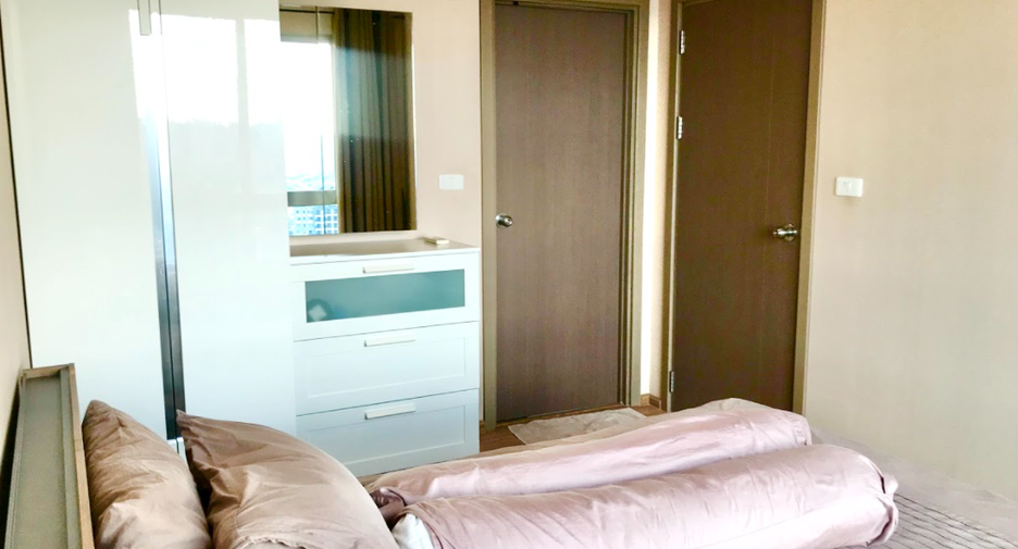For rent 1 bed condo in Watthana, Bangkok