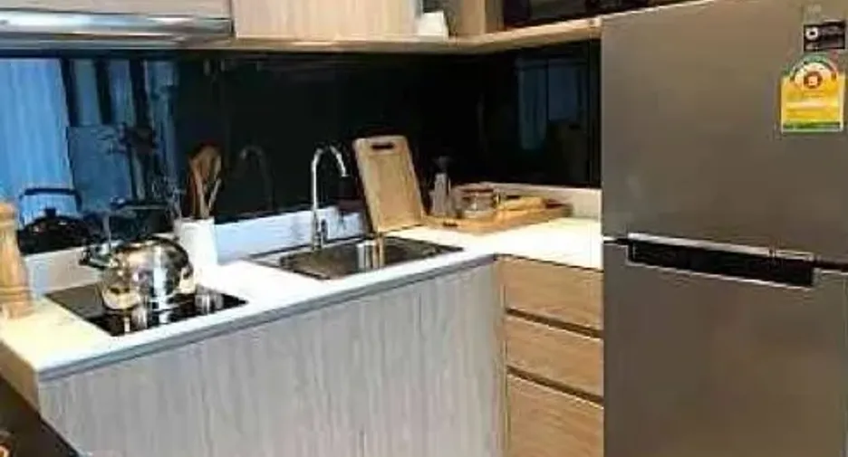 For rent 1 bed condo in Yan Nawa, Bangkok
