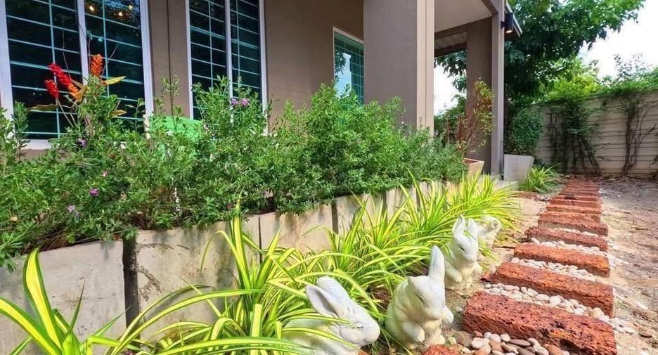 For rent 3 bedrooms house in Sai Mai, Bangkok