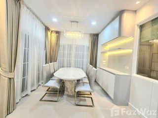 For rent 4 bedrooms house in Mueang Samut Prakan, Samut Prakan