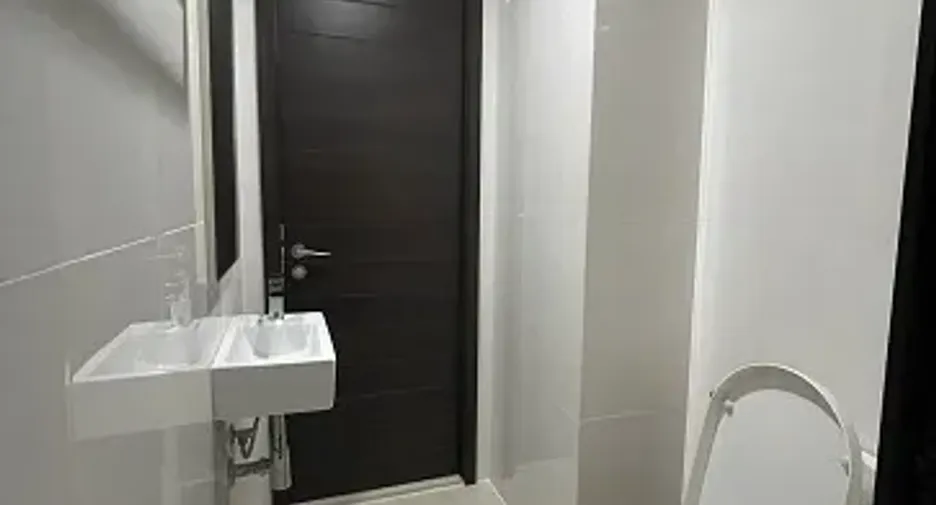 For rent 1 bed condo in Huai Khwang, Bangkok