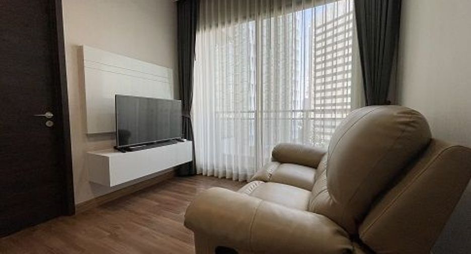 For rent 1 bed condo in Huai Khwang, Bangkok