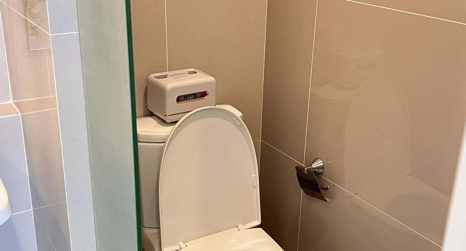 For rent 1 bed condo in Bang Kapi, Bangkok